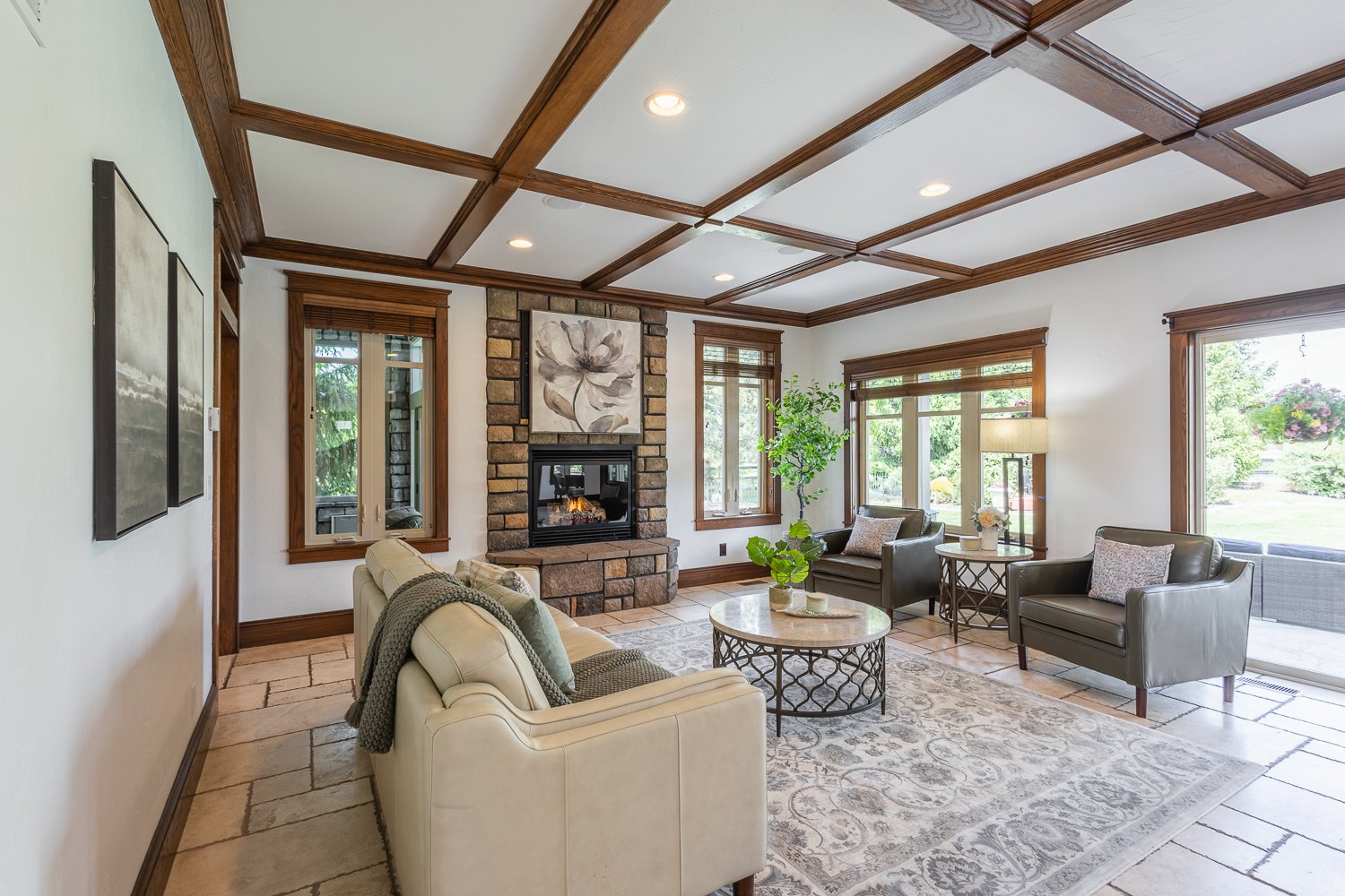 Iron Horse Estates great room