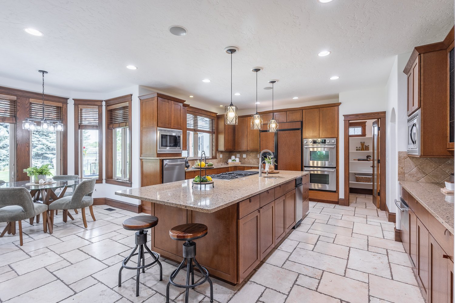 Iron Horse Estates gourmet kitchen